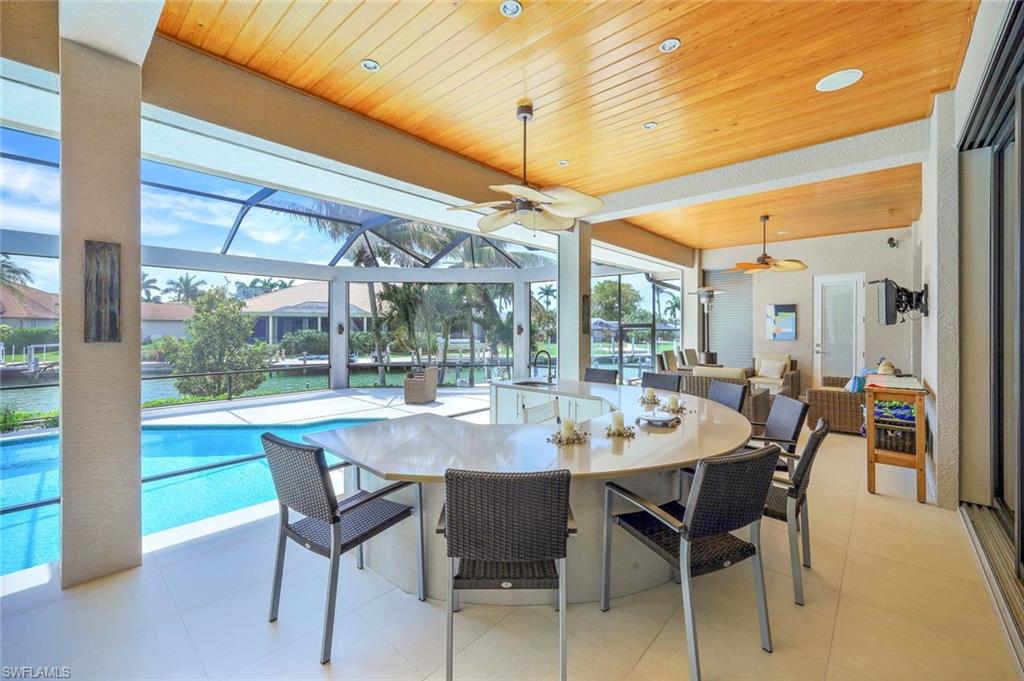 MARCO BEACH - Residential