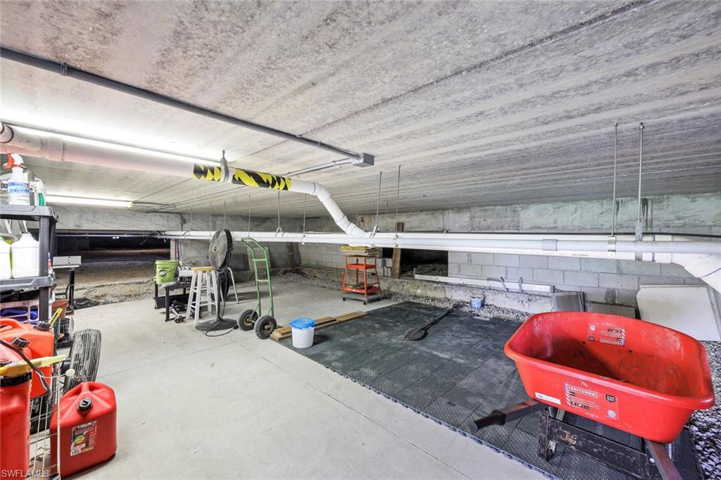 MARCO BEACH - Residential