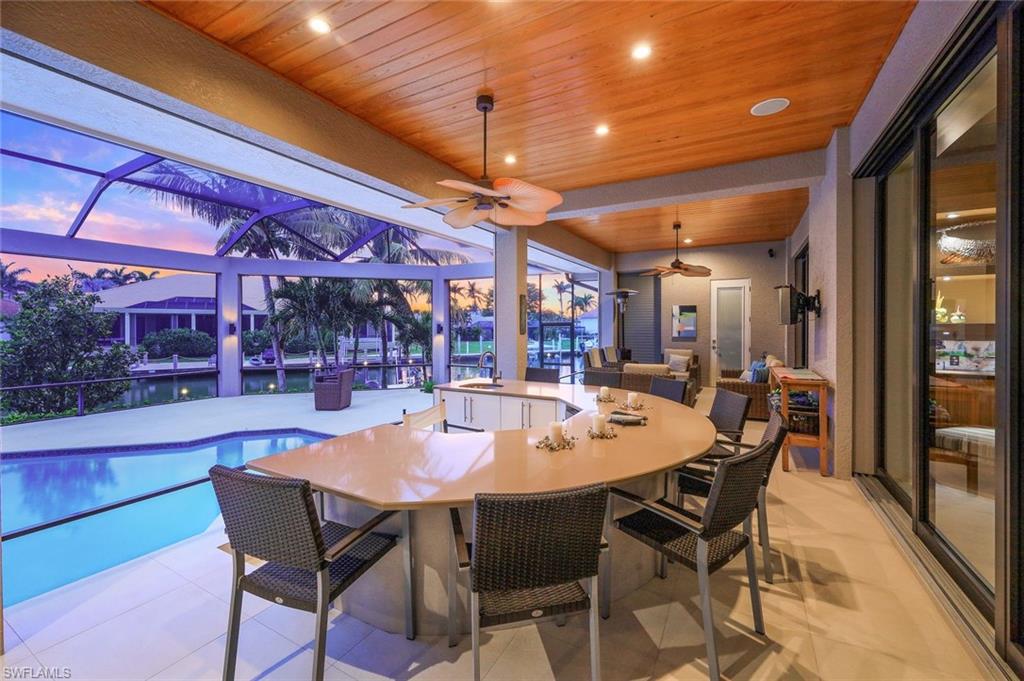 MARCO BEACH - Residential