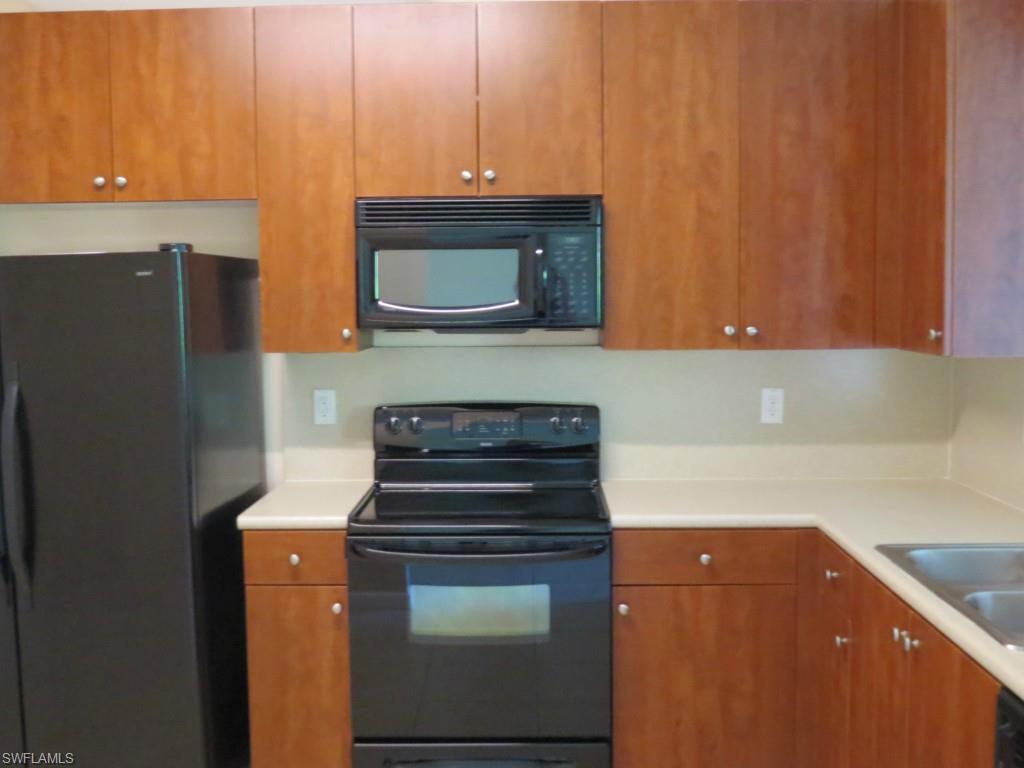 PORTOFINO SPRINGS - Residential