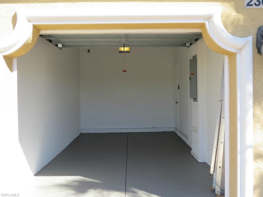 PORTOFINO SPRINGS - Residential