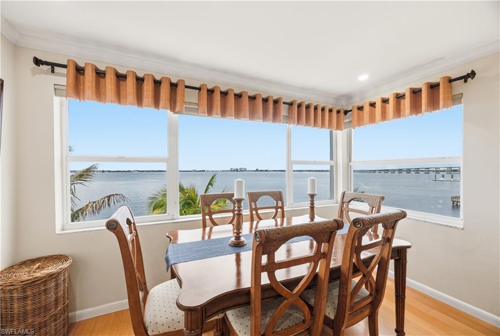 RIVERSIDE CLUB - Residential