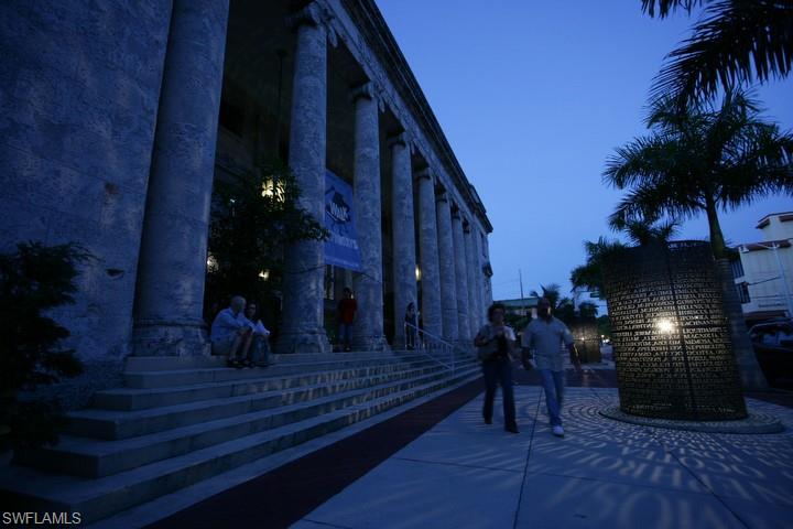 RIVERSIDE CLUB - Residential