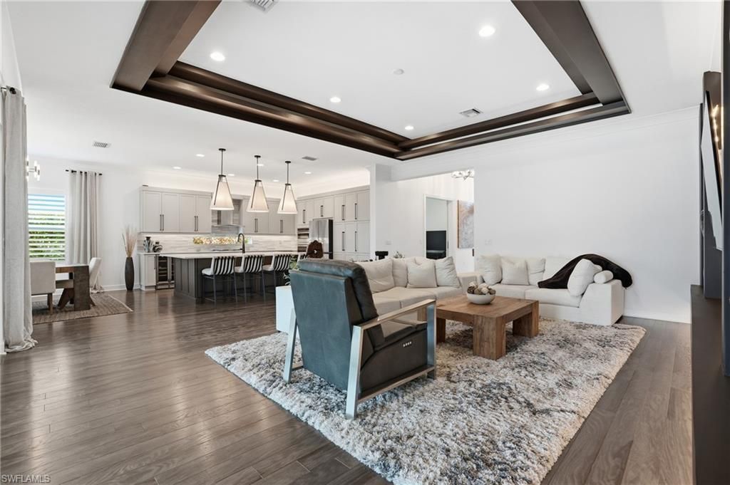 Photo of 11648 Periwinkle DR, NAPLES, FL 34120 (MLS # 225081291)