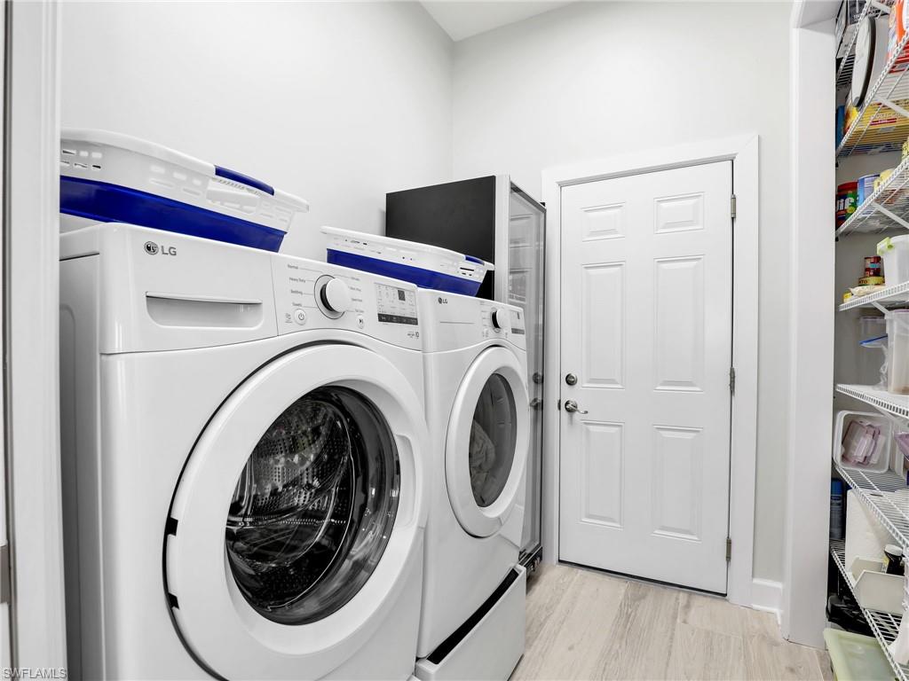 JASMINE LAKES - Residential