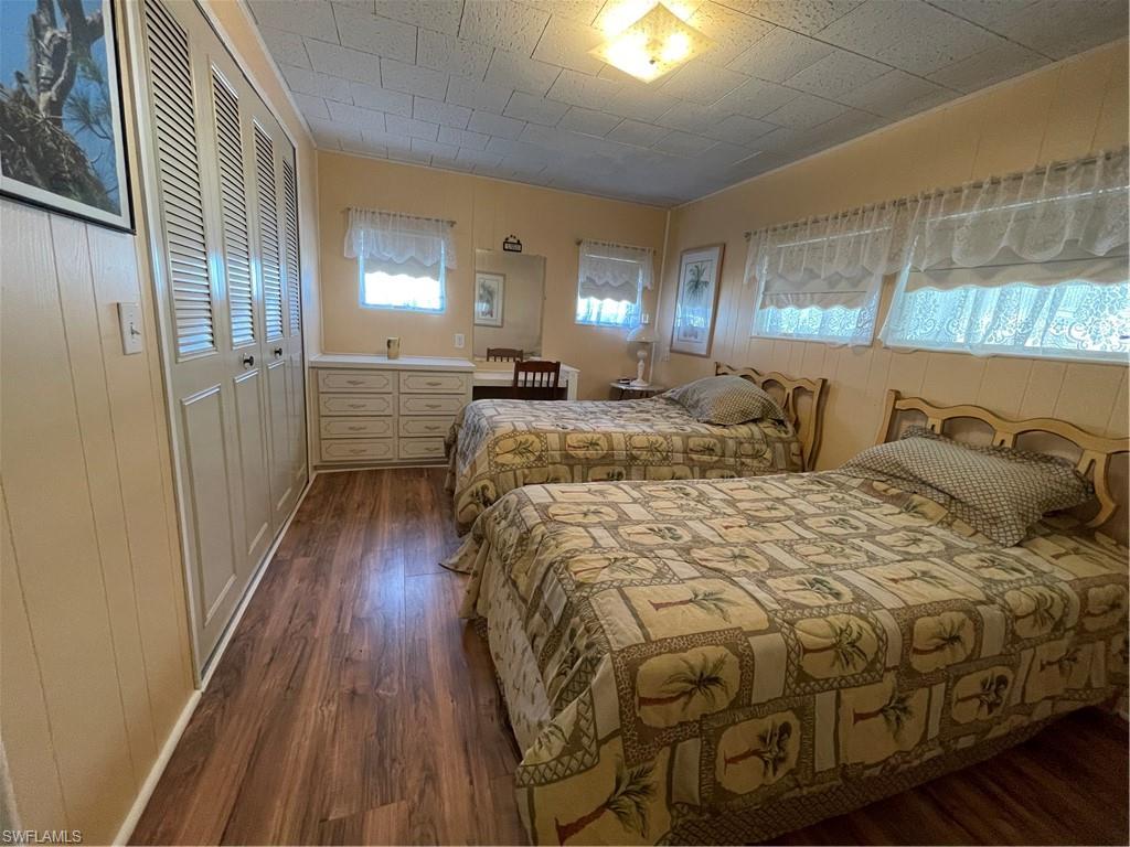 OLD BRIDGE VILLAGE - Residential