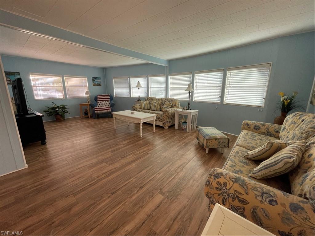 OLD BRIDGE VILLAGE - Residential