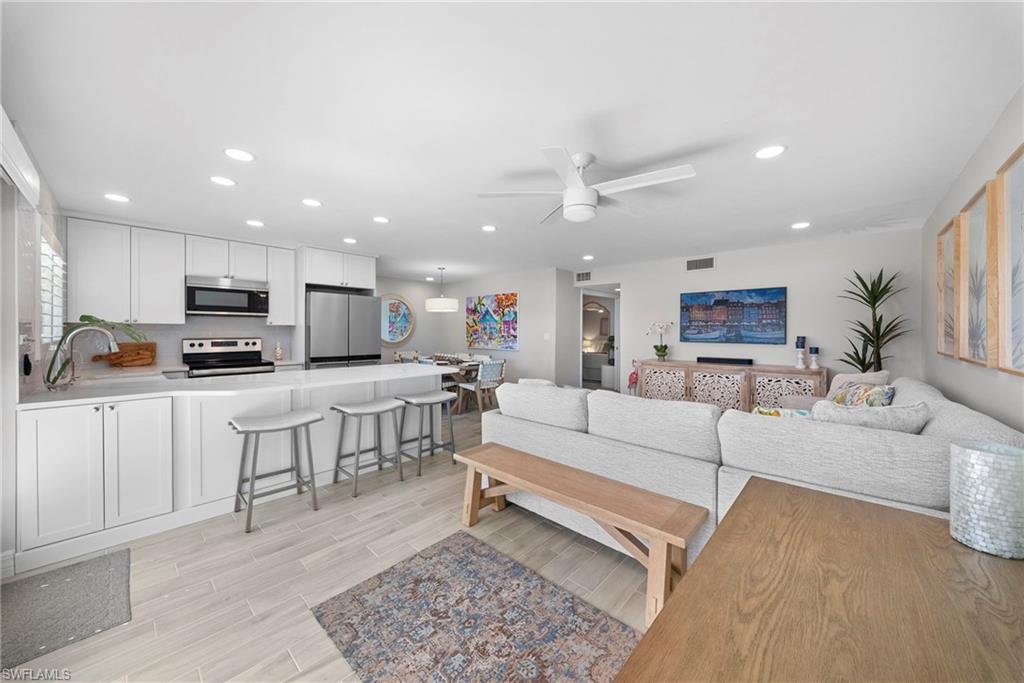 3200 Gulf Shore BLVD N 107