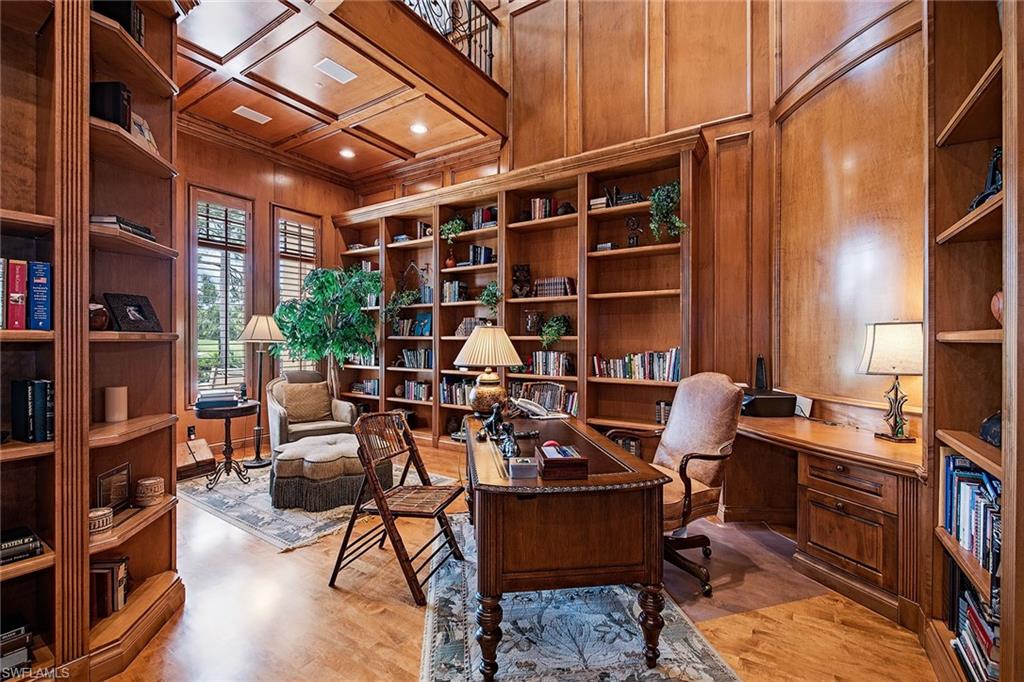 ESTATES AT BAY COLONY GOLF CLUB - Residential