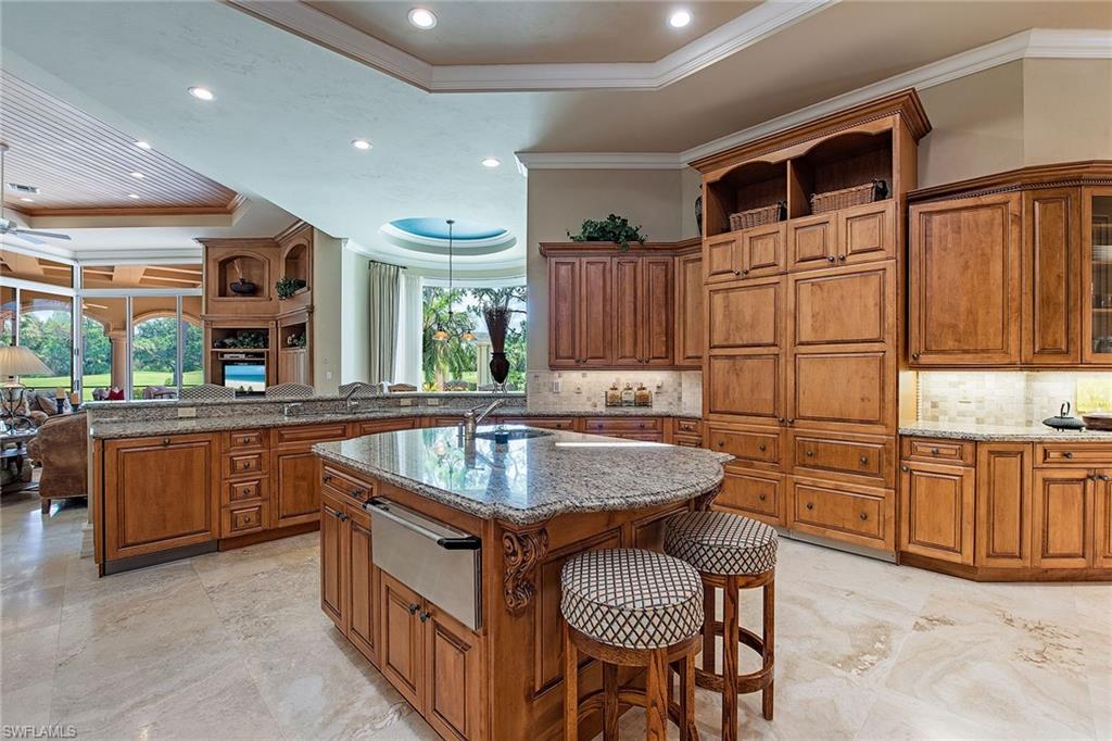 ESTATES AT BAY COLONY GOLF CLUB - Residential