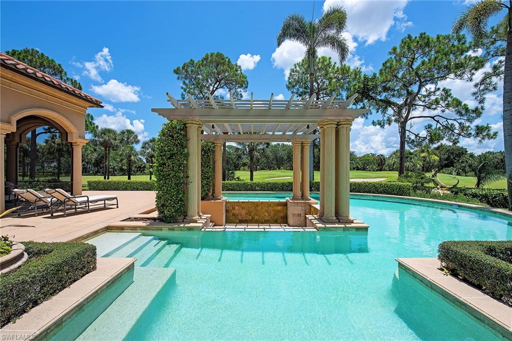 ESTATES AT BAY COLONY GOLF CLUB - Residential