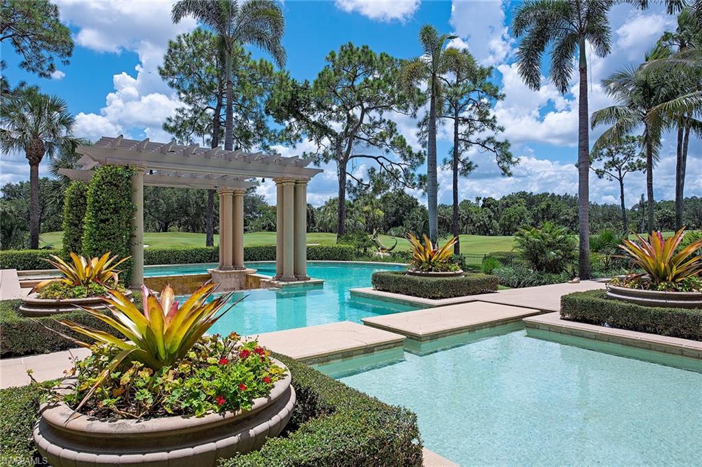 ESTATES AT BAY COLONY GOLF CLUB - Residential