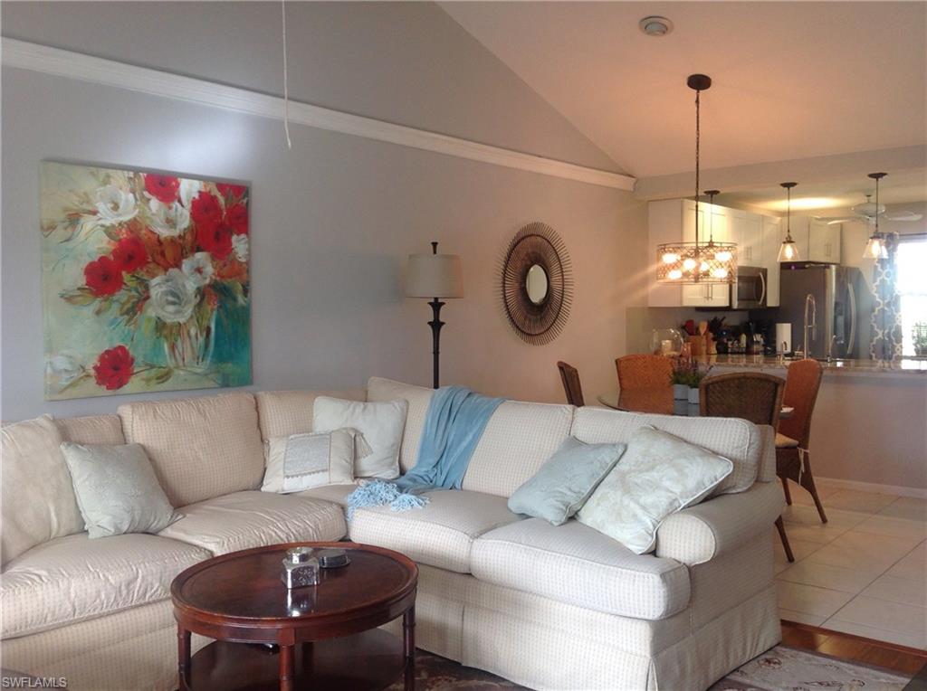 GREENWOOD VILLAGE AT KINGS LAKE - Residential