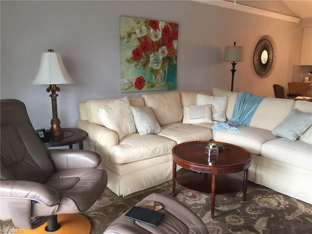 GREENWOOD VILLAGE AT KINGS LAKE - Residential