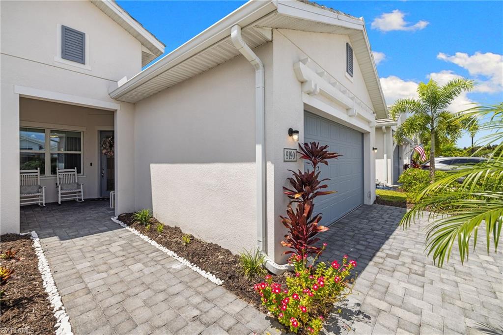 9190 Cayman DR
