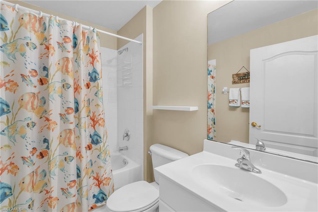 LAUREL GREENS - Residential