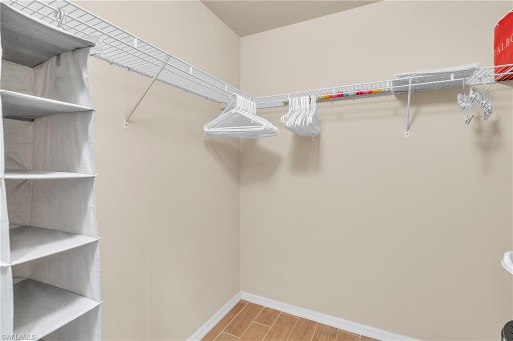 LAUREL GREENS - Residential