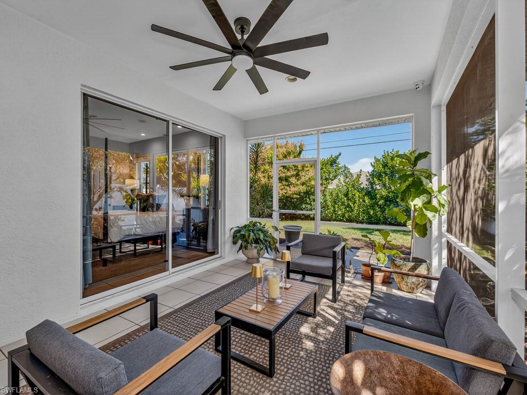 NAPLES PARK - Residential