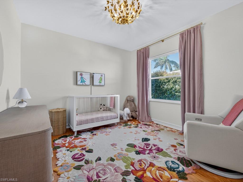 NAPLES PARK - Residential