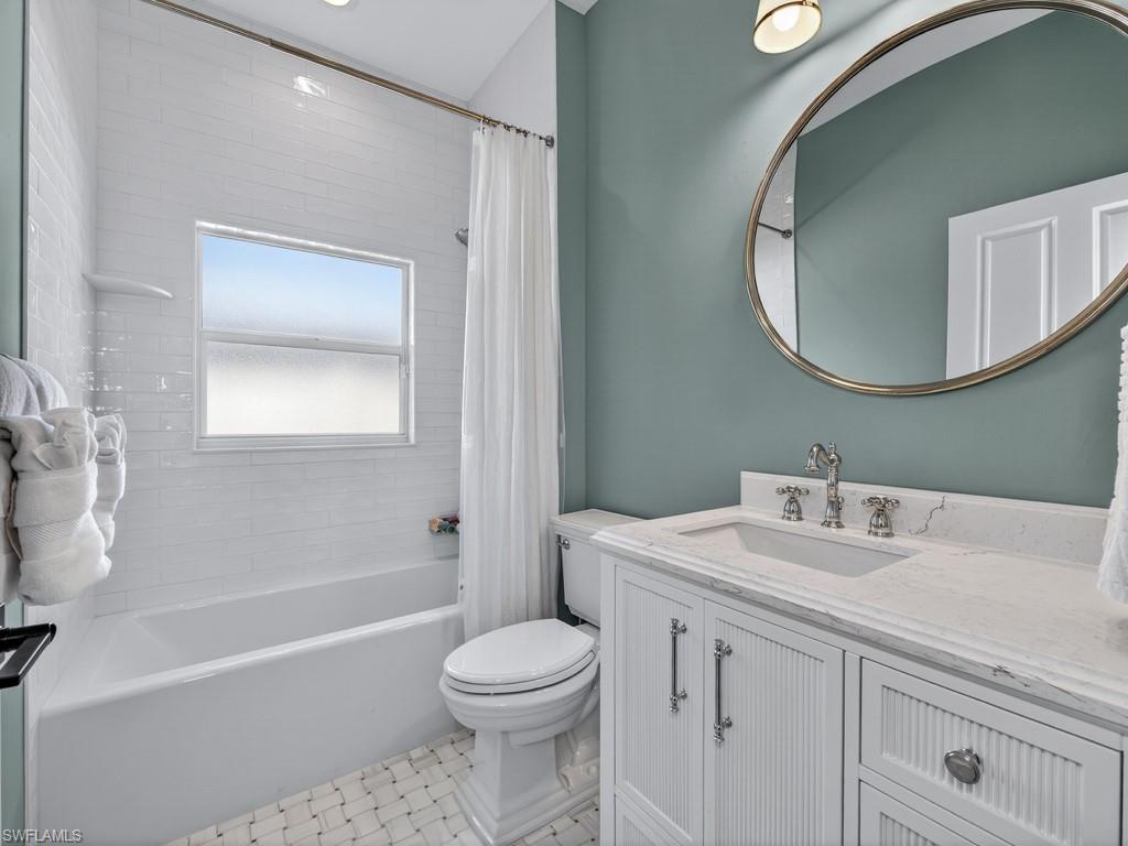 NAPLES PARK - Residential