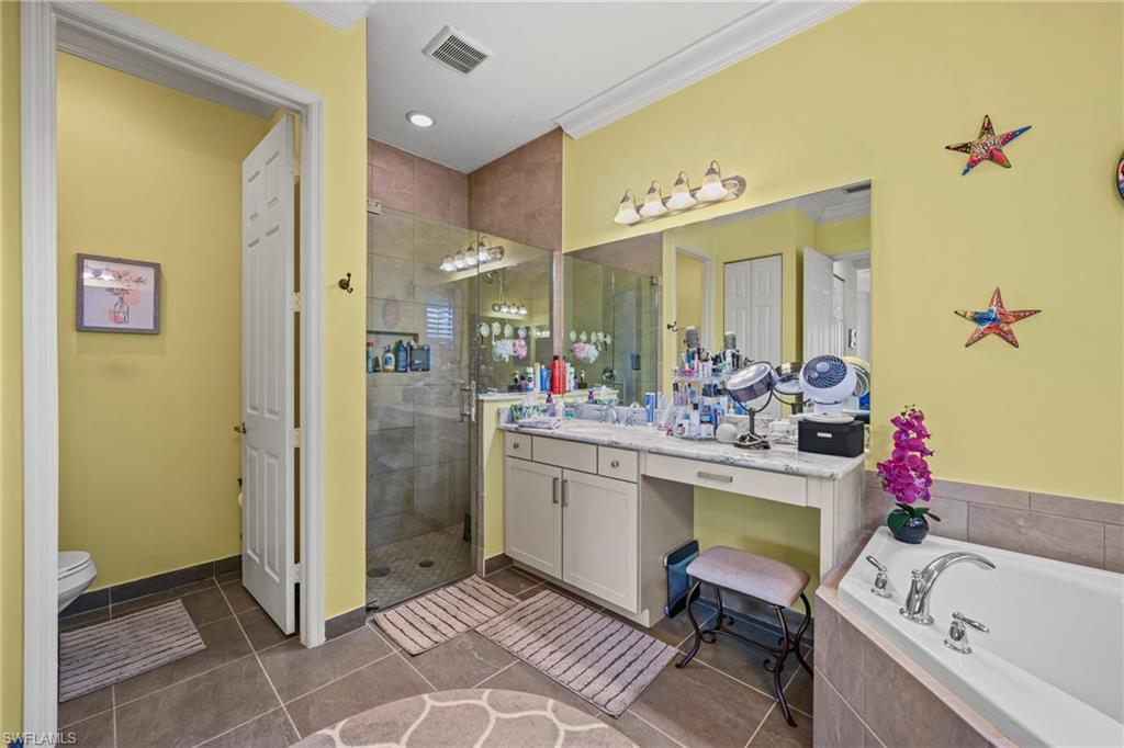 MARINA BAY - Residential