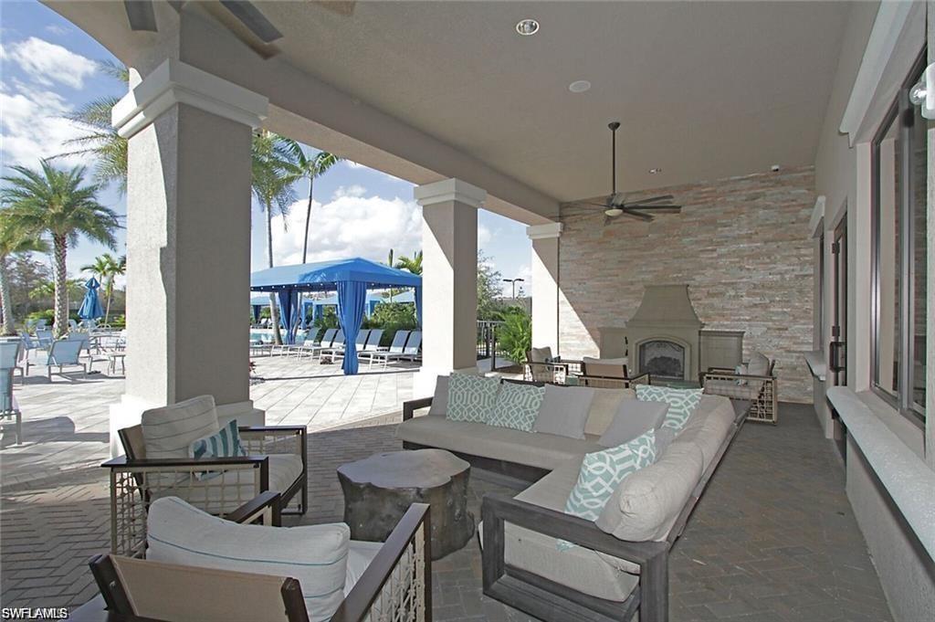 MARINA BAY - Residential