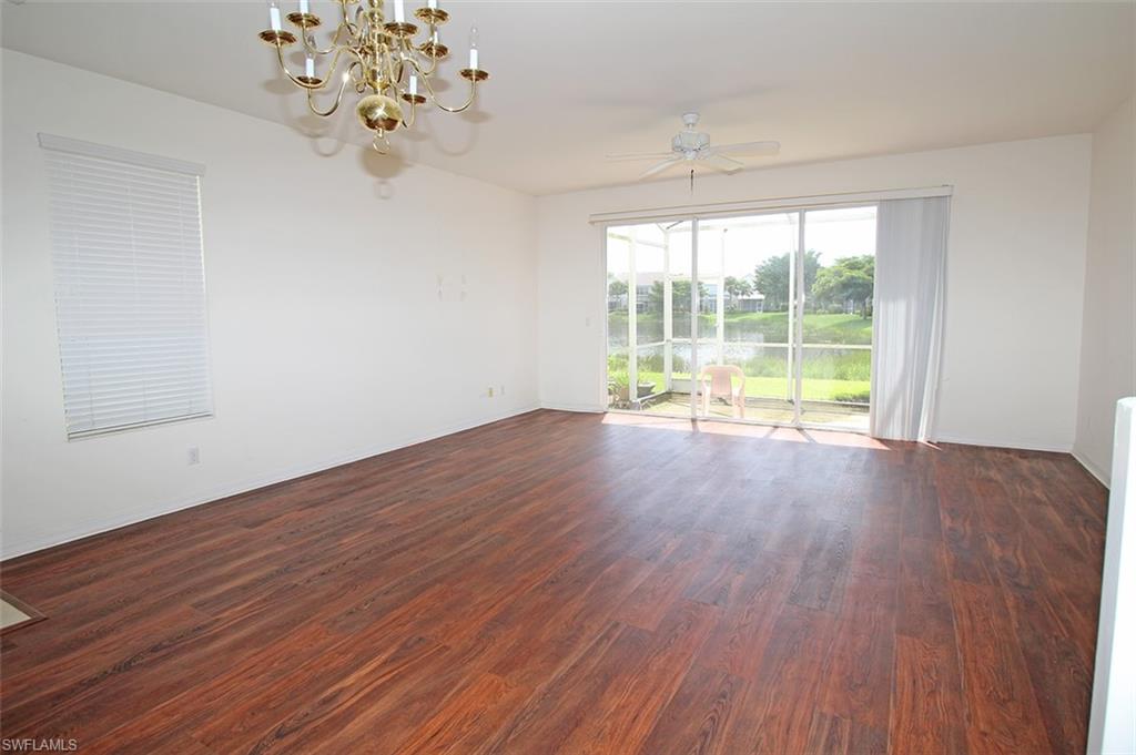 LAKEWOOD VILLAGE - Residential