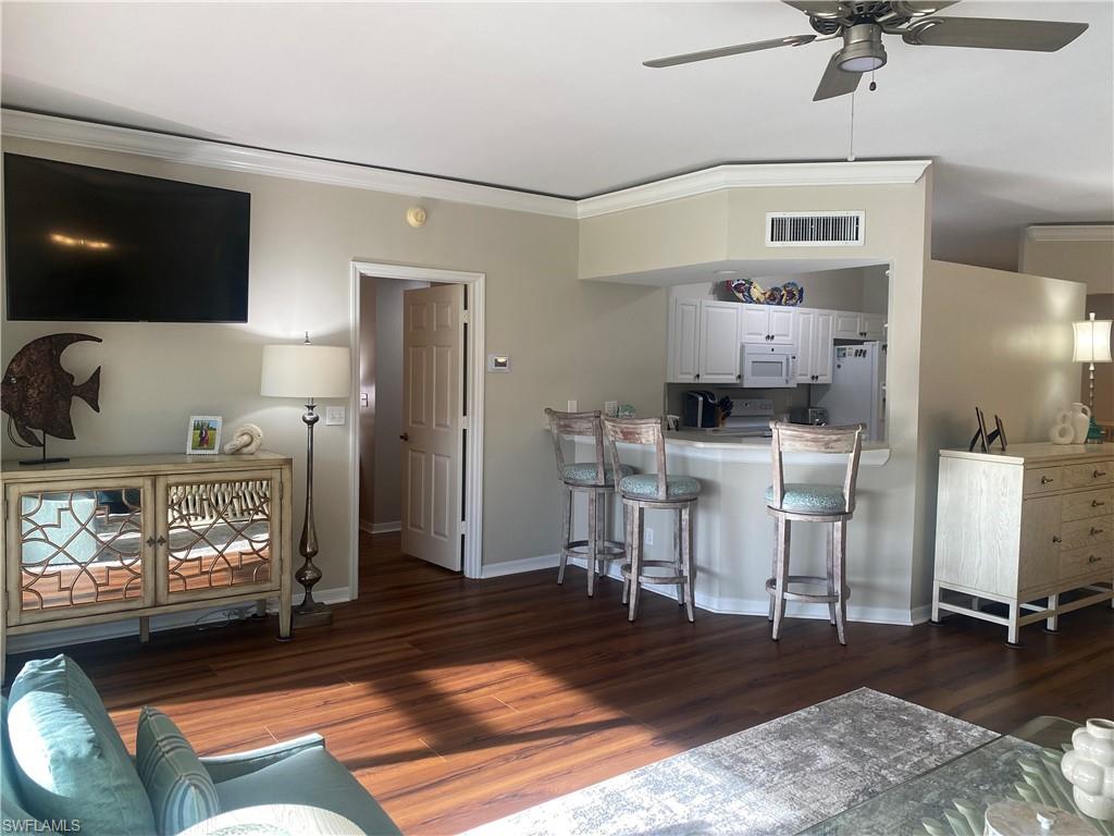 VILLAS AT WATERSIDE - Residential Lease