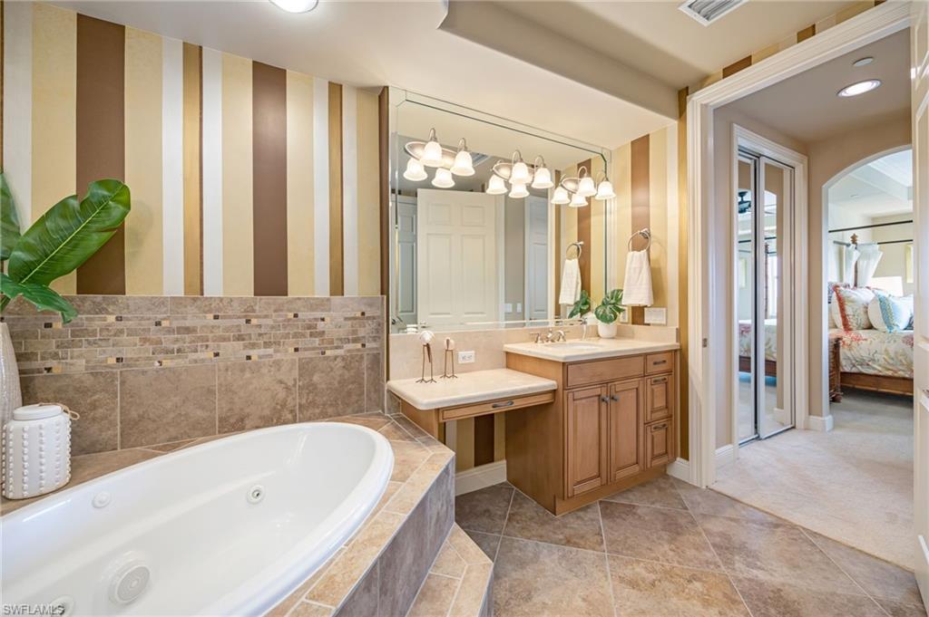 VISTA POINTE - Residential