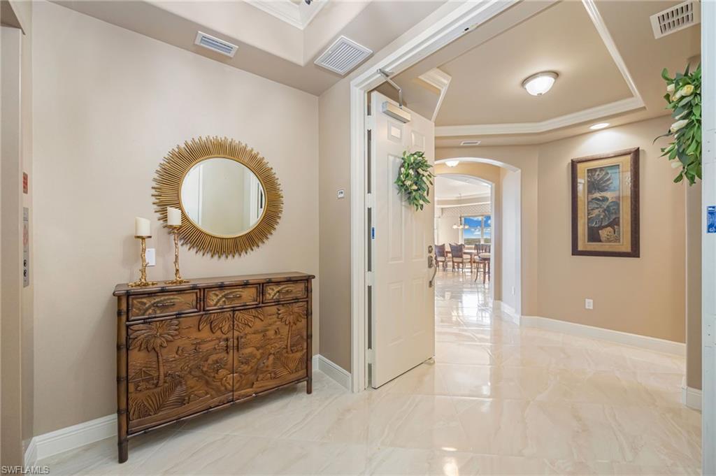 VISTA POINTE - Residential