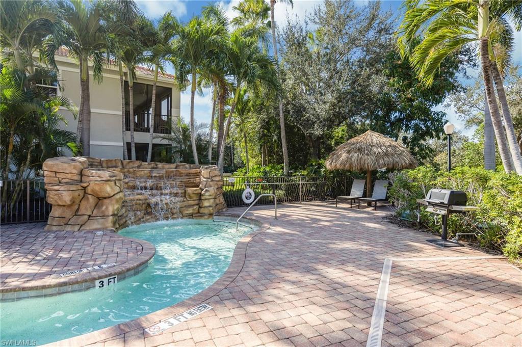 VISTA POINTE - Residential