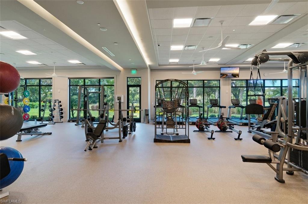 VISTA POINTE - Residential