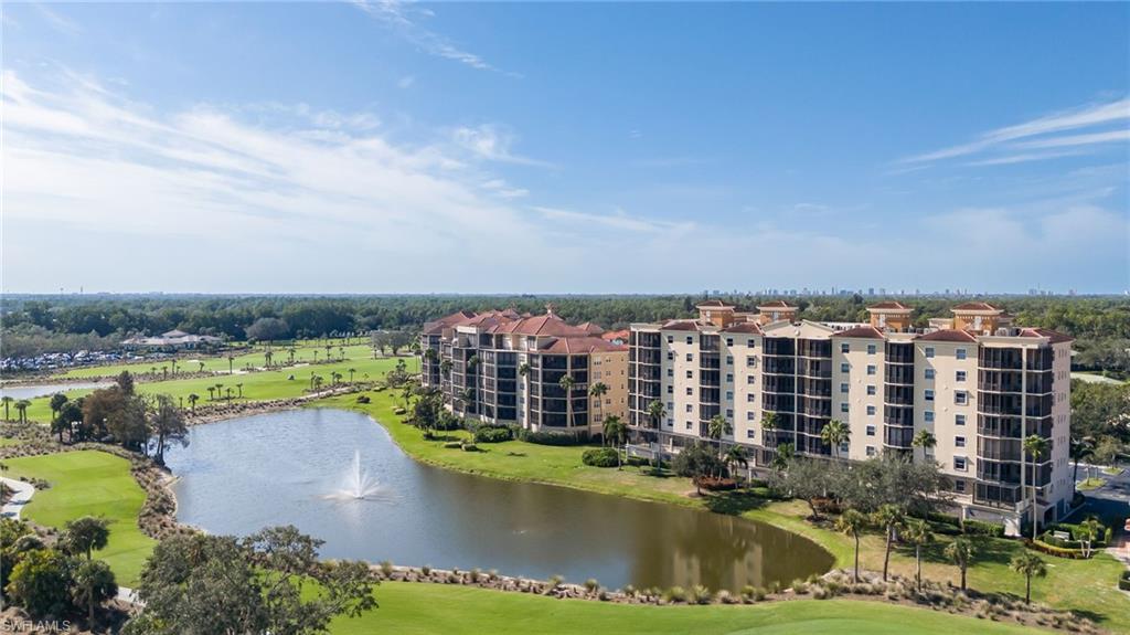 VISTA POINTE - Residential