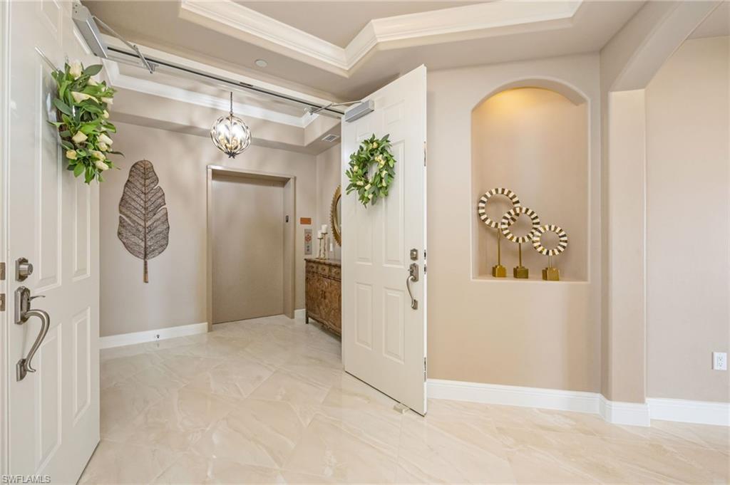 VISTA POINTE - Residential