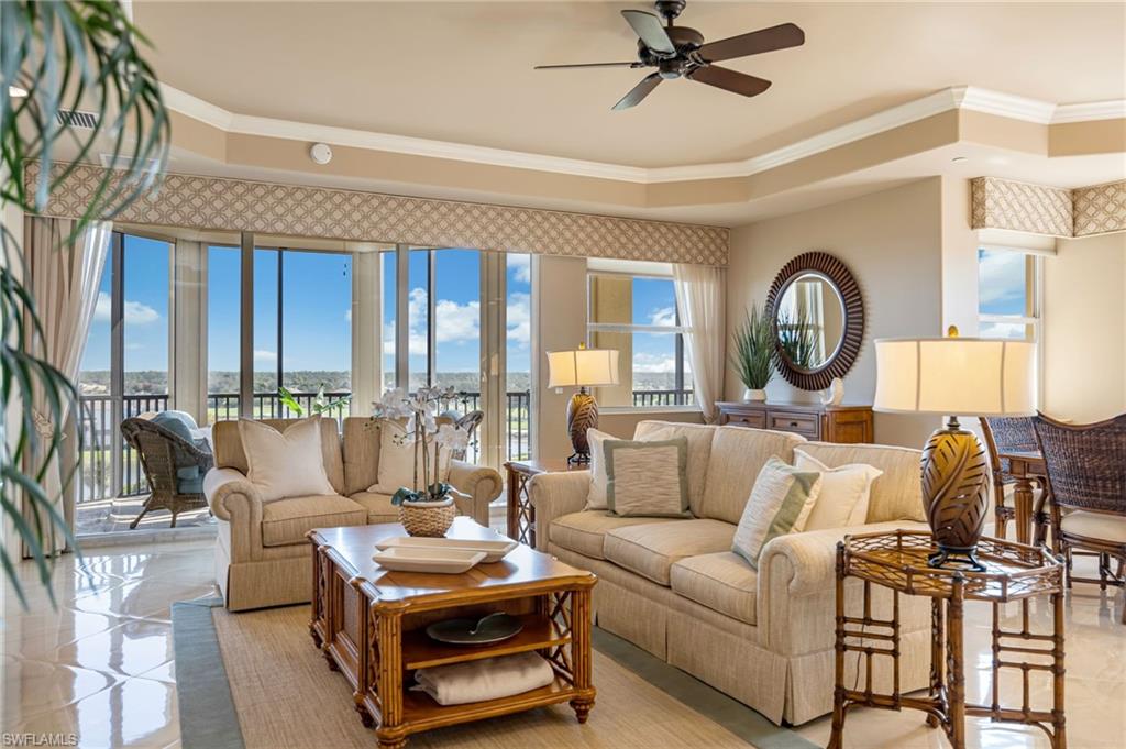 VISTA POINTE - Residential