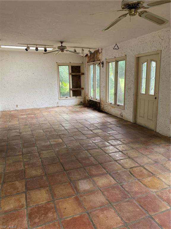 ARROYAL - Residential