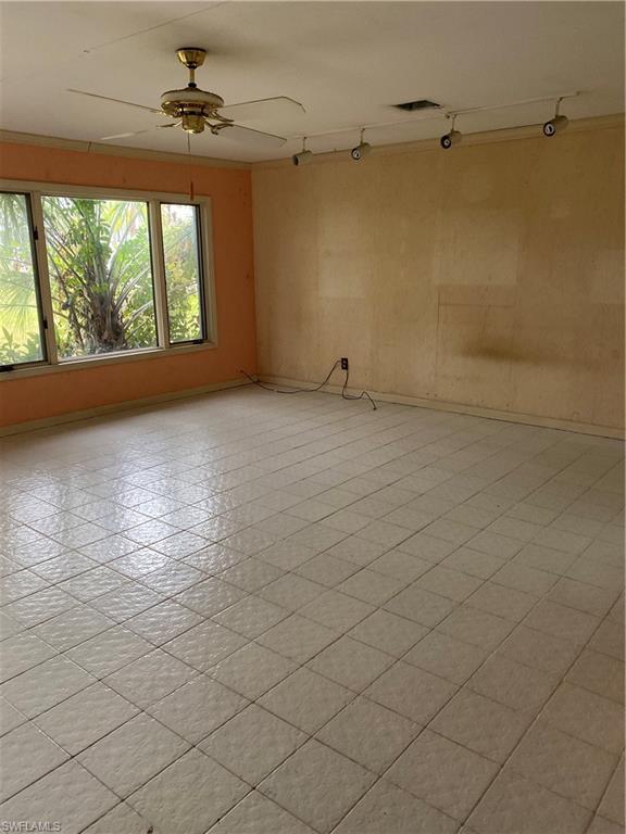 ARROYAL - Residential