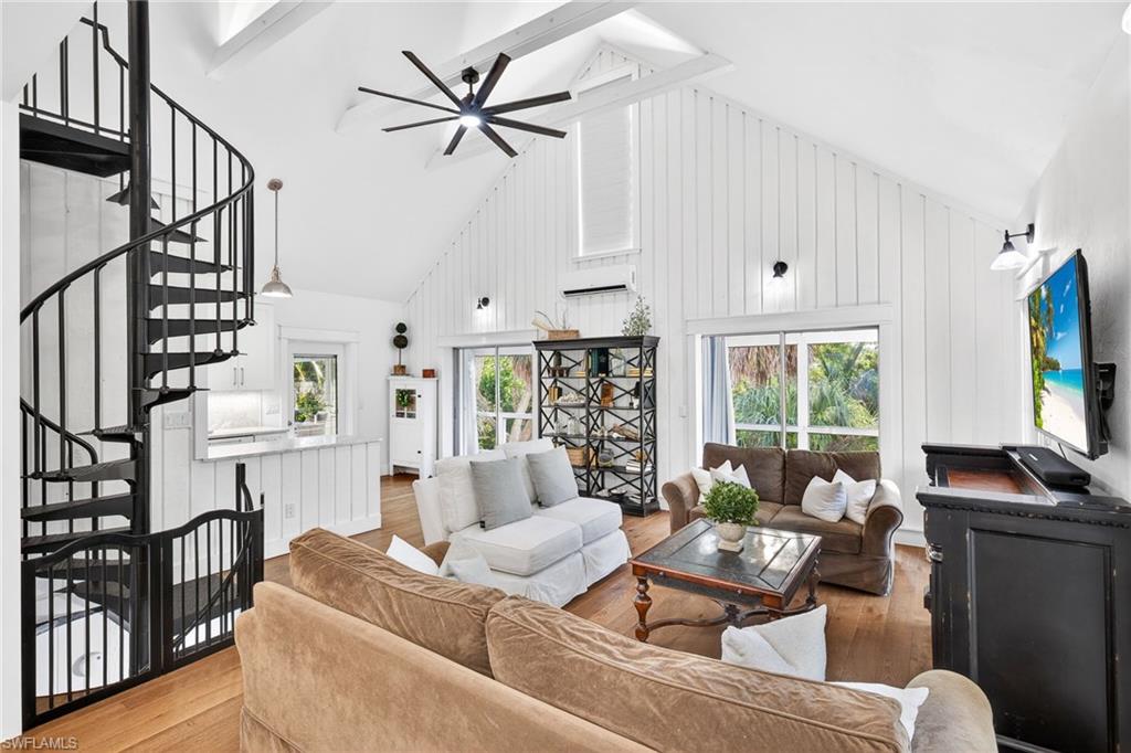 SANIBEL BAYOUS - Residential