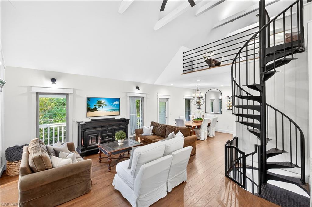 SANIBEL BAYOUS - Residential