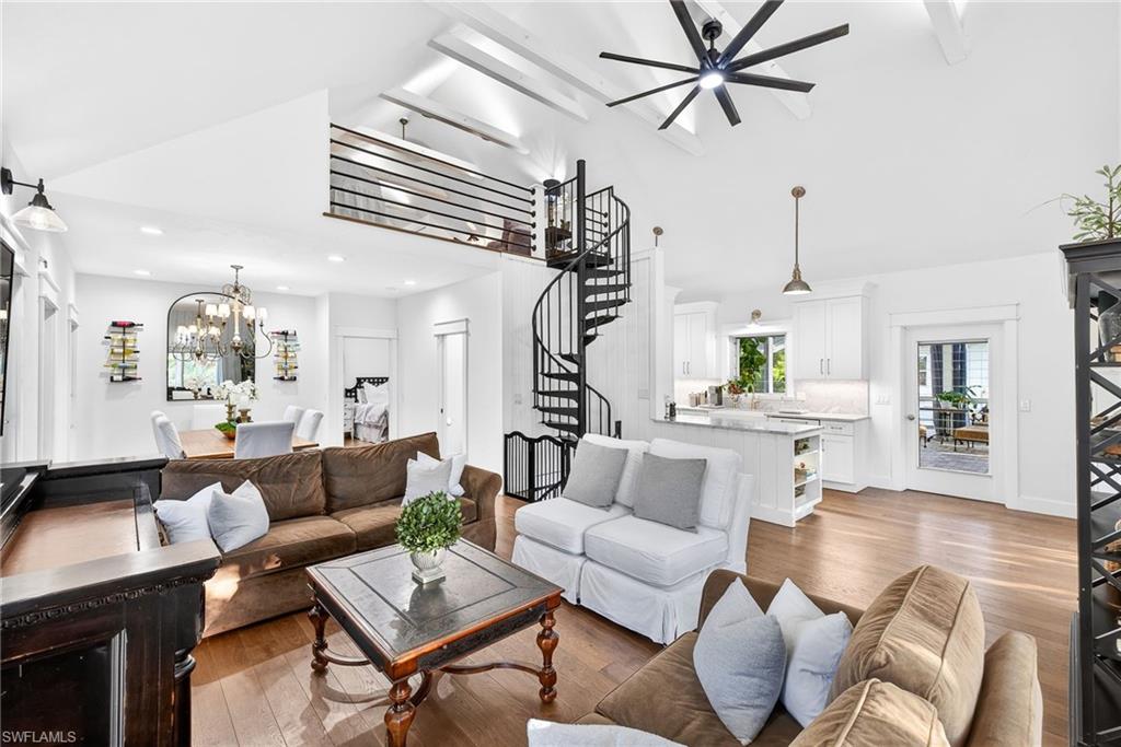 SANIBEL BAYOUS - Residential