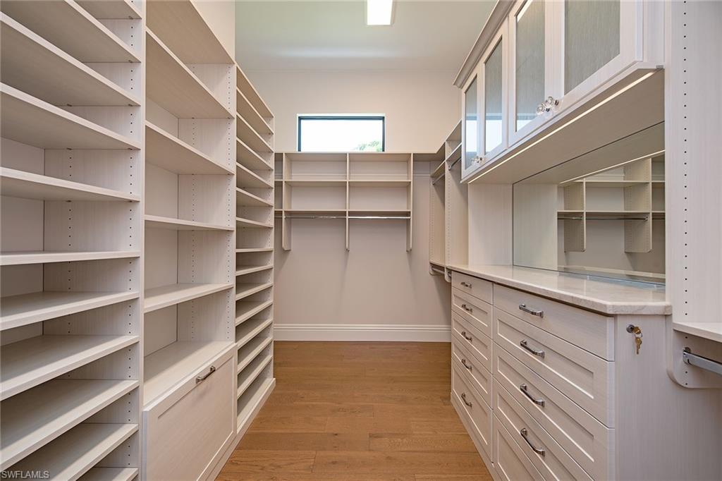 PINE RIDGE - Residential