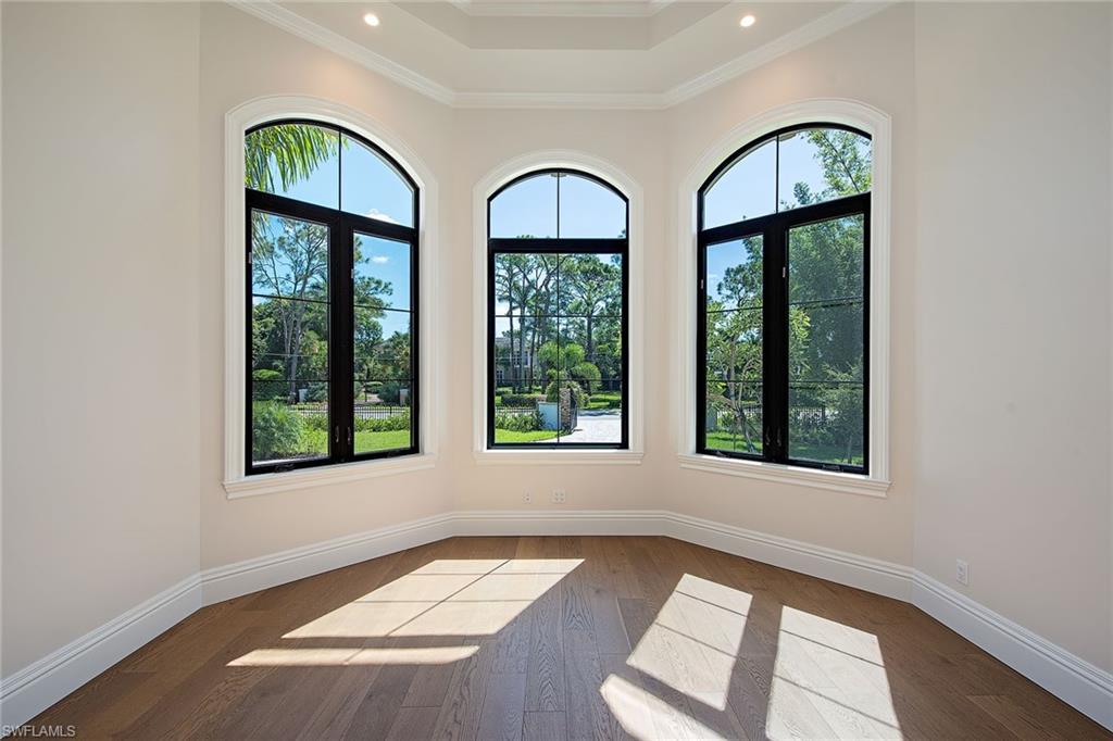 PINE RIDGE - Residential