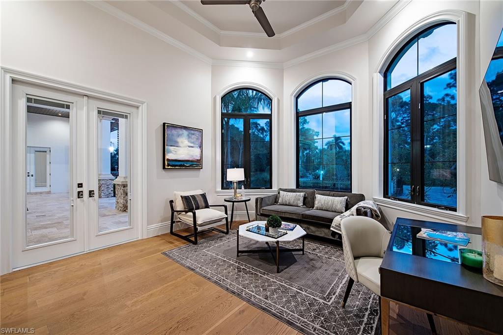 PINE RIDGE - Residential