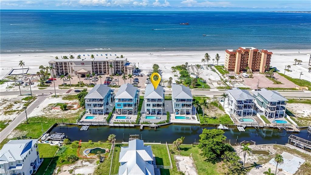 661 Estero BLVD