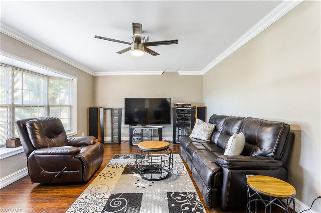 GOLDEN GATE CITY - Residential