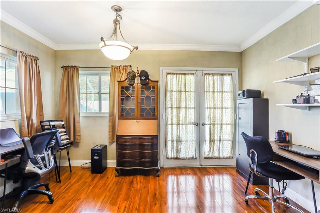 GOLDEN GATE CITY - Residential