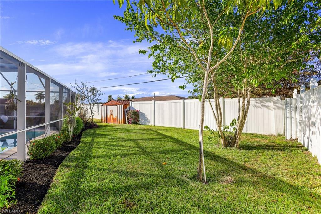 GOLDEN GATE CITY - Residential