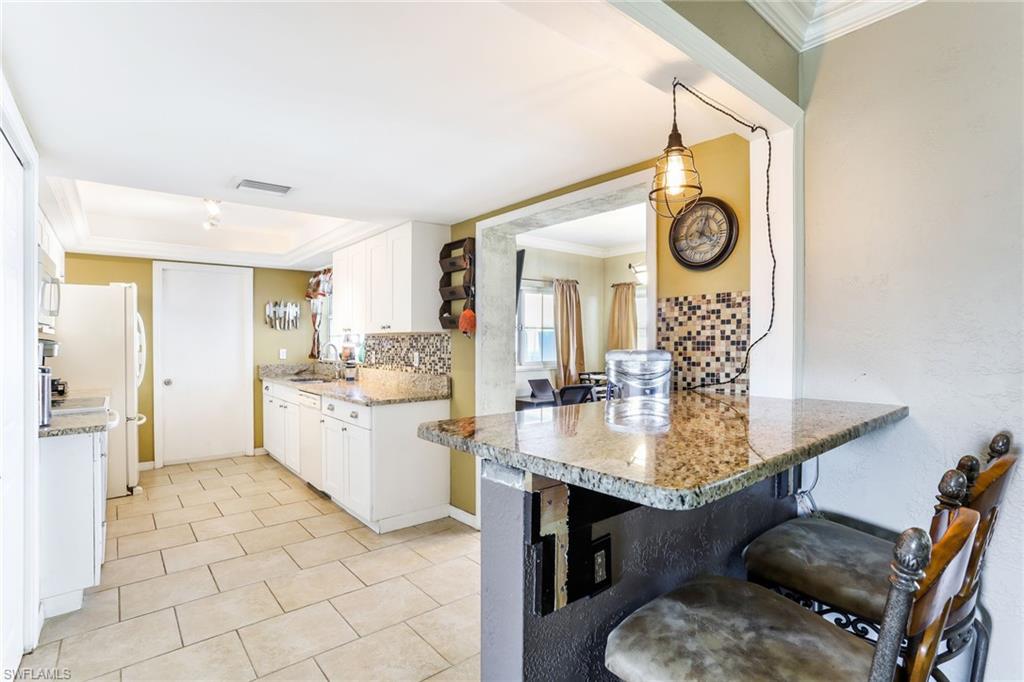 GOLDEN GATE CITY - Residential