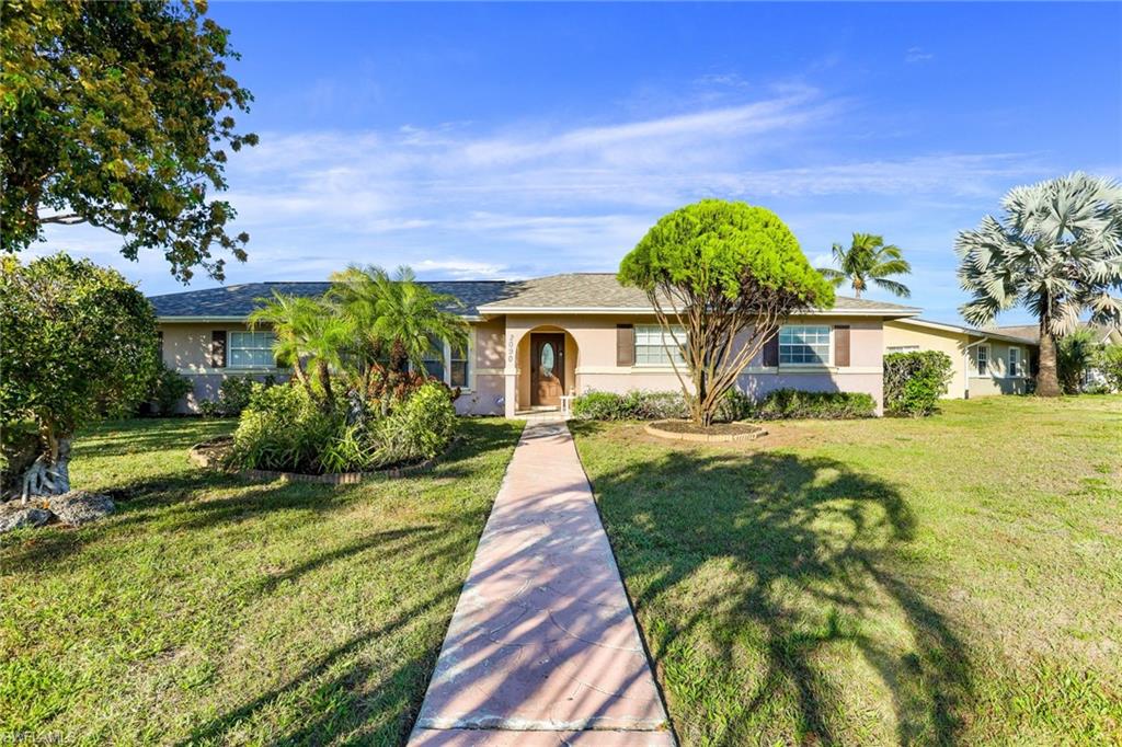 GOLDEN GATE CITY - Residential