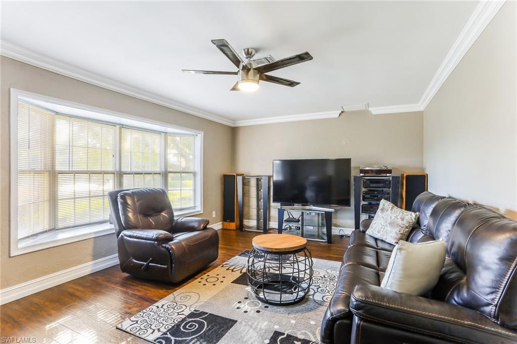 GOLDEN GATE CITY - Residential